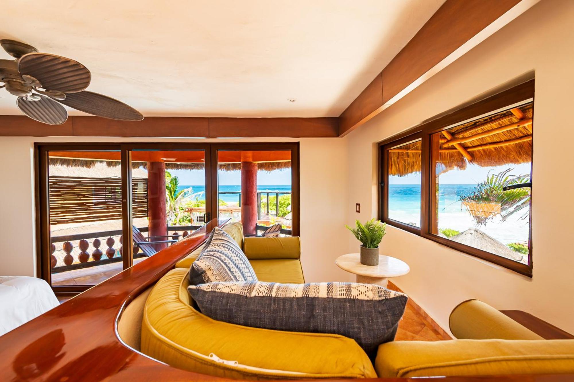 Pensión Bella Mar, Oceanfront Escape