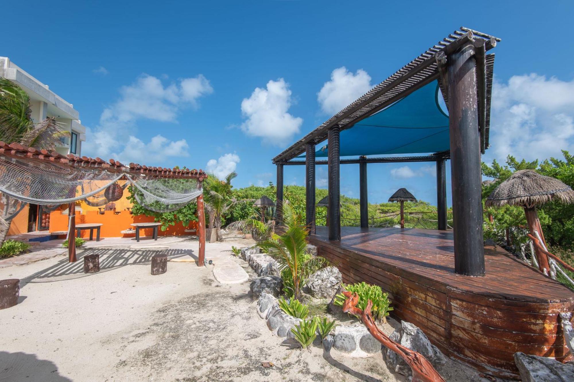 Pensión Bella Mar, Oceanfront Escape