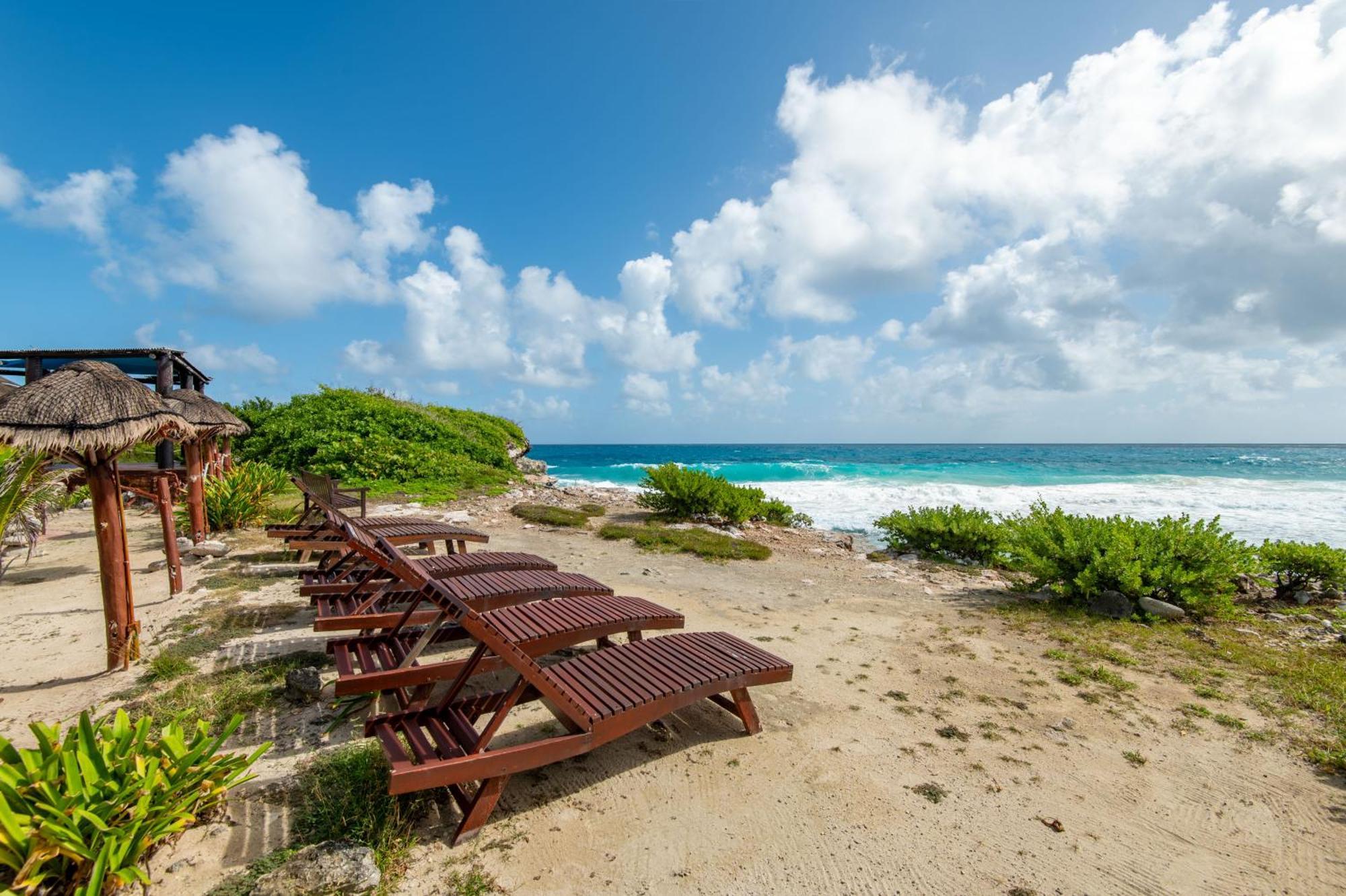 Bella Mar, Oceanfront Escape Pensión *